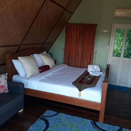Goodview Resort & Camping Ban Kaeng Raboet Bagian luar foto